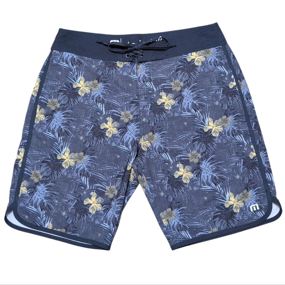 Travis Mathew Board Shorts Tropical Floral Print Navy Blue Yellow Men's Size 32